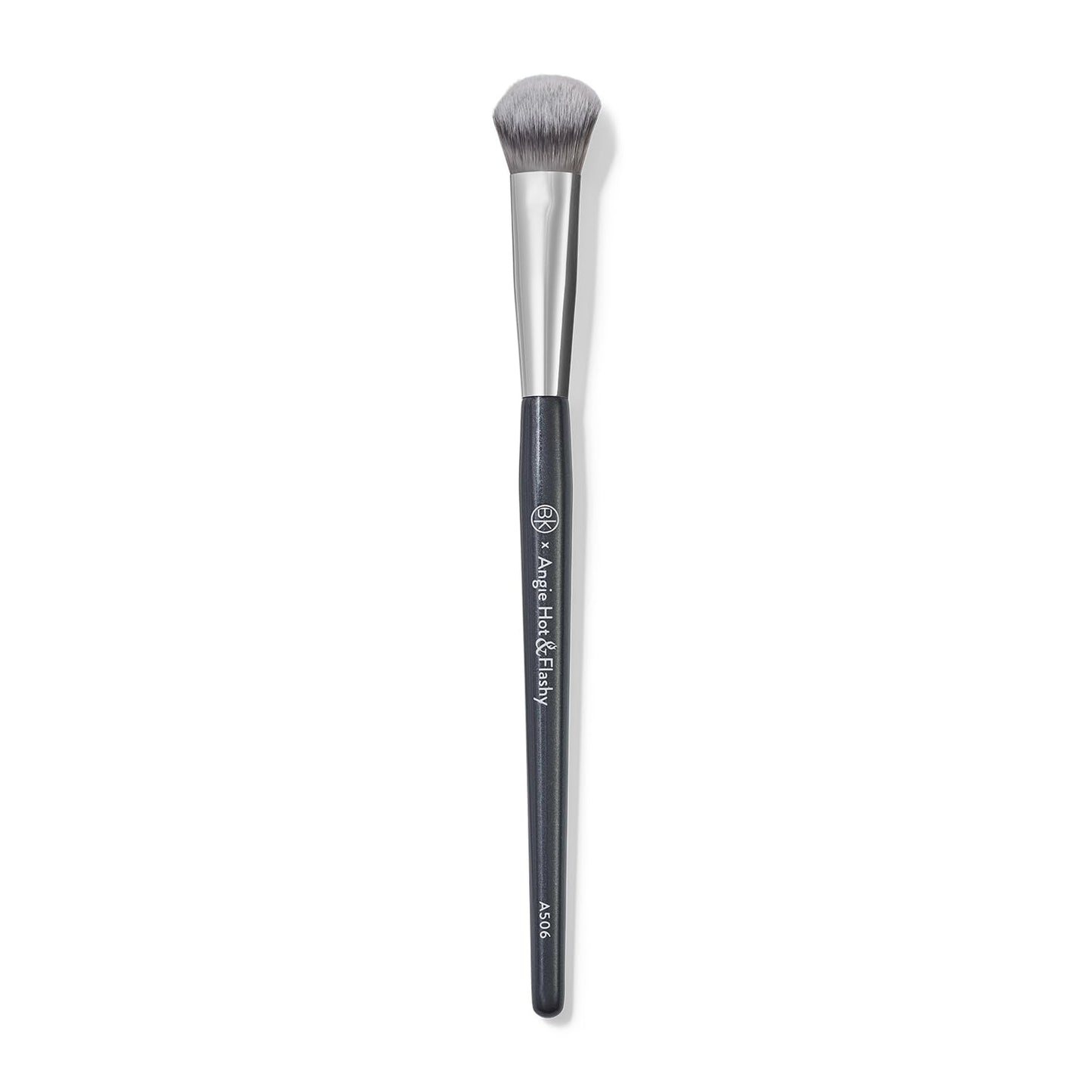 Viral Kitten Paw Under-Eye Concealer Brush