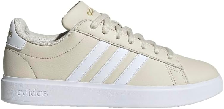 adidas Women's Grand Court 2.0 Tennis Shoe for Ultimate Comfort