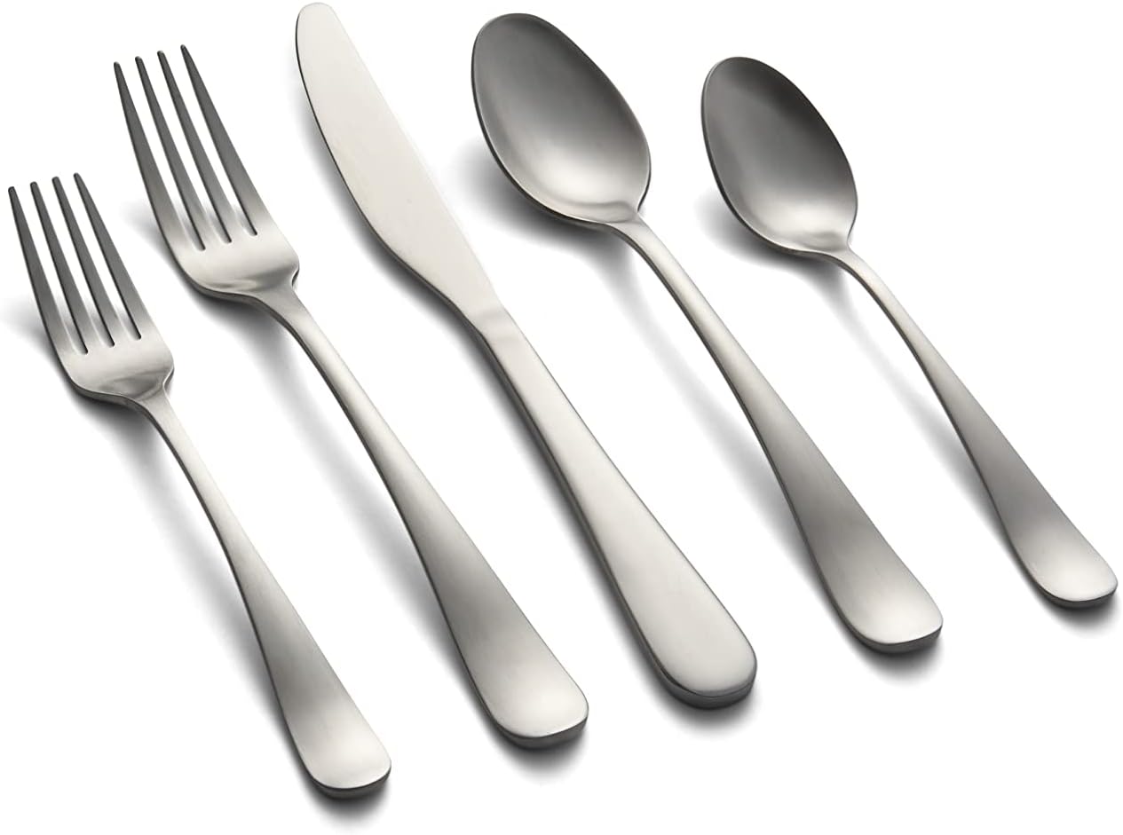 Cambridge Silversmiths Rhiannon Satin 20 Piece Flatware Set Review