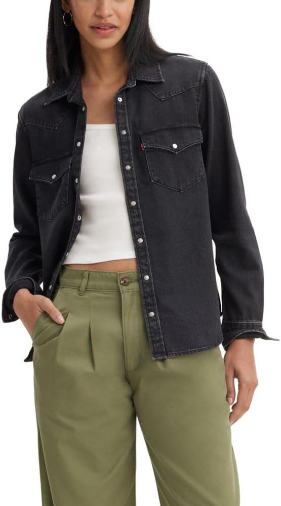 Levi's Women's Ultimate Western Shirt with Classic Fit and Style