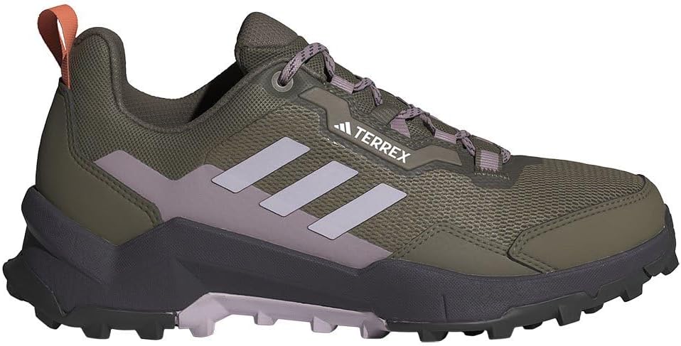 adidas Women's Low Shoes: Comfortable Sportstyle