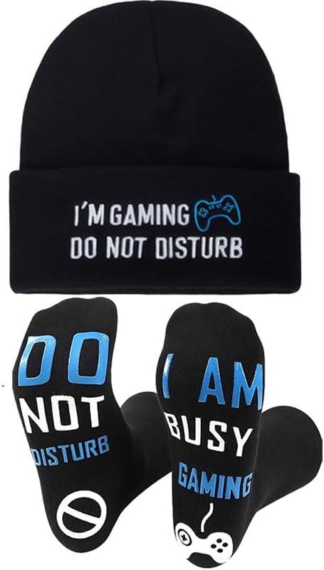 Cozy Gamer Beanie: Warm & Trendy Fun!