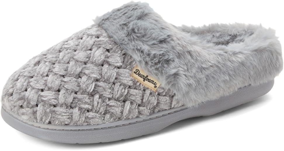 Dearfoams Women's Claire Textured Knit Clog Slipper Review