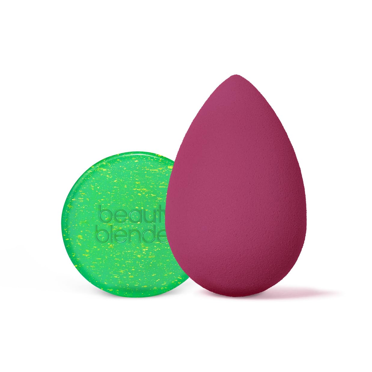 Beautyblender 2-Piece Set: Streak-Free Blend!