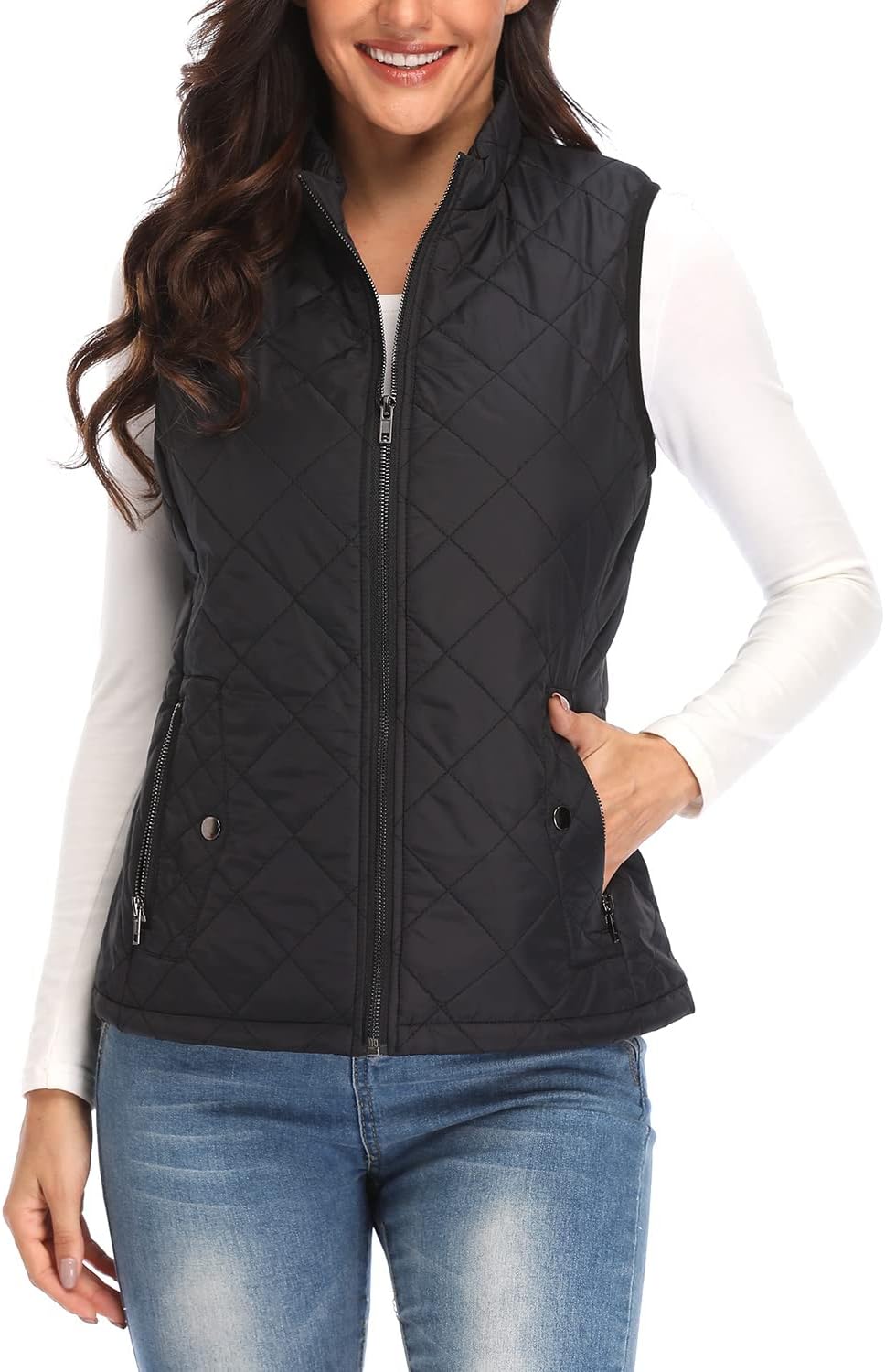 Quilted Lightweight Women's Vest with Zip Pockets for Comfort