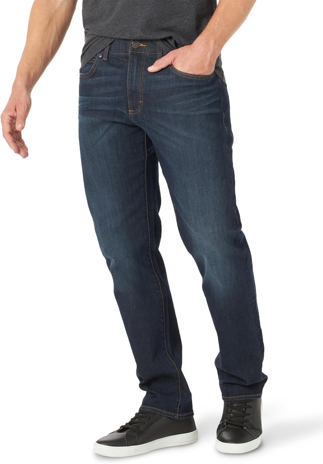 Lee Men's Extreme Motion Athletic Taper Jean for Comfort and Style