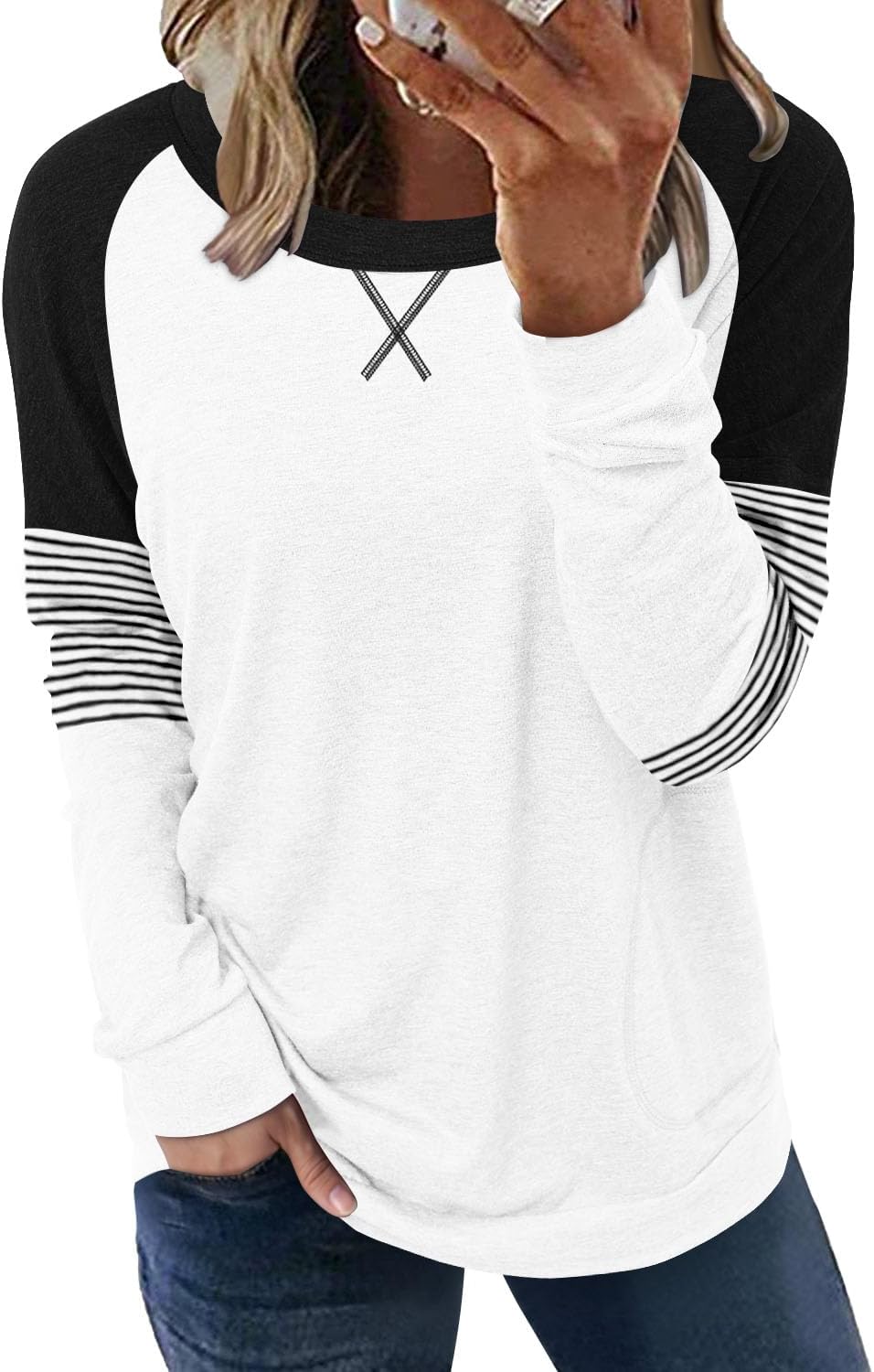 Stylish Women's Pocket Tunic - Comfy & Trendy!