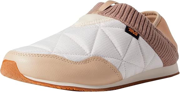 Teva Women's Reember Moccasin - Comfort and Style Combined