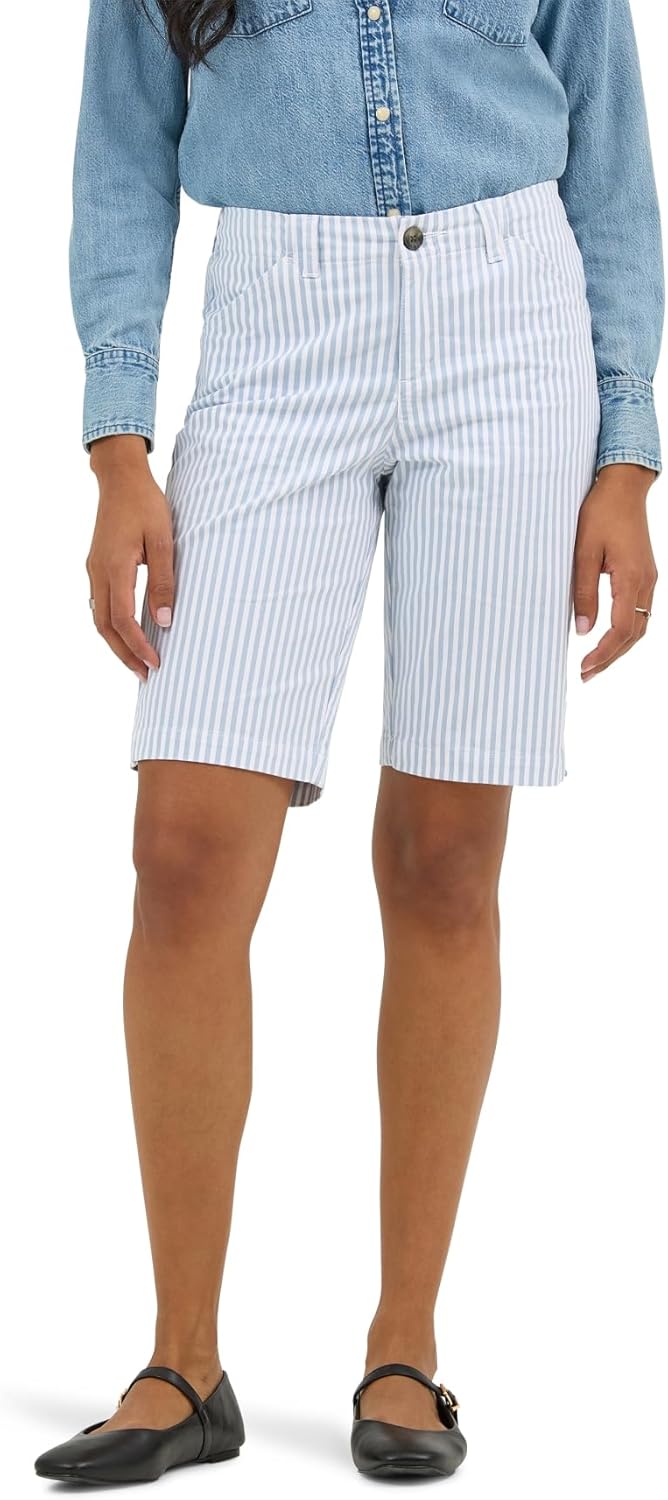 Lee Women's Legendary Chino Bermuda Short for Ultimate Comfort