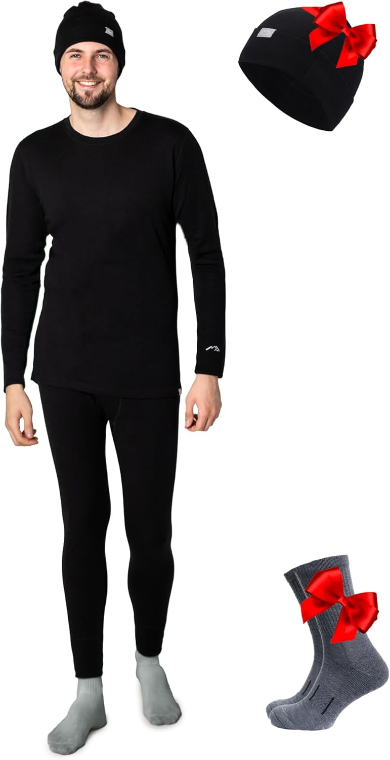 Stay Warm in Style: Merino Wool Men's Set + Beanie