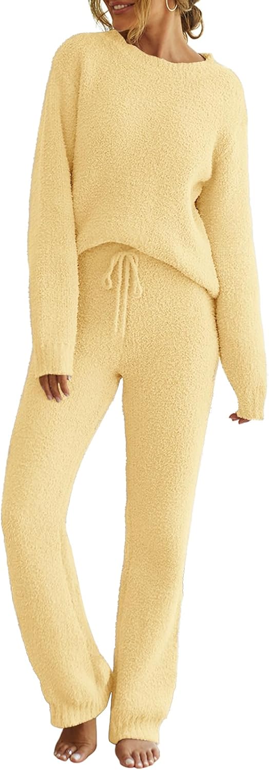 Cozy Fleece Pajama Sets for Women - Perfect Fall Lounge Wear
