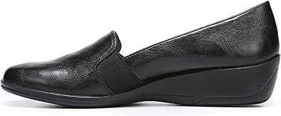 LifeStride Women's Isabelle Loafer - Comfort and Style Combined