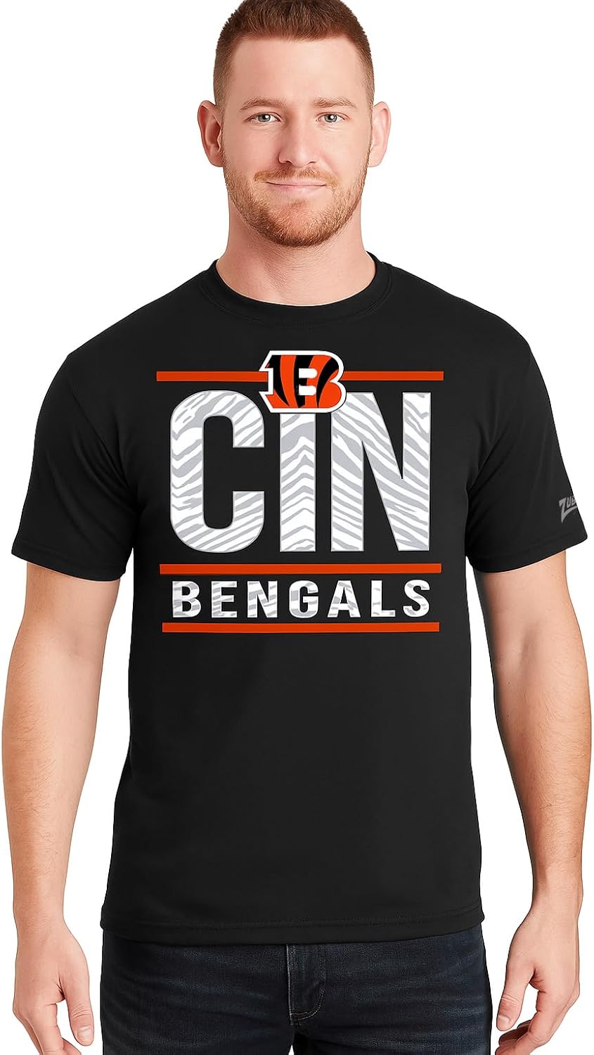 Zubaz NFL Men's Short Sleeve Team Graphic T-Shirt for Fans