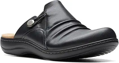 Clarks Women's Laurieann Bay Clog - Comfort and Style Combined