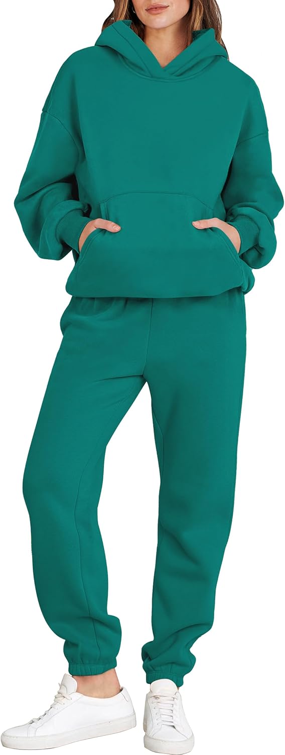 Stylish Oversized Hoodie and Jogger Set for Fall Fashion