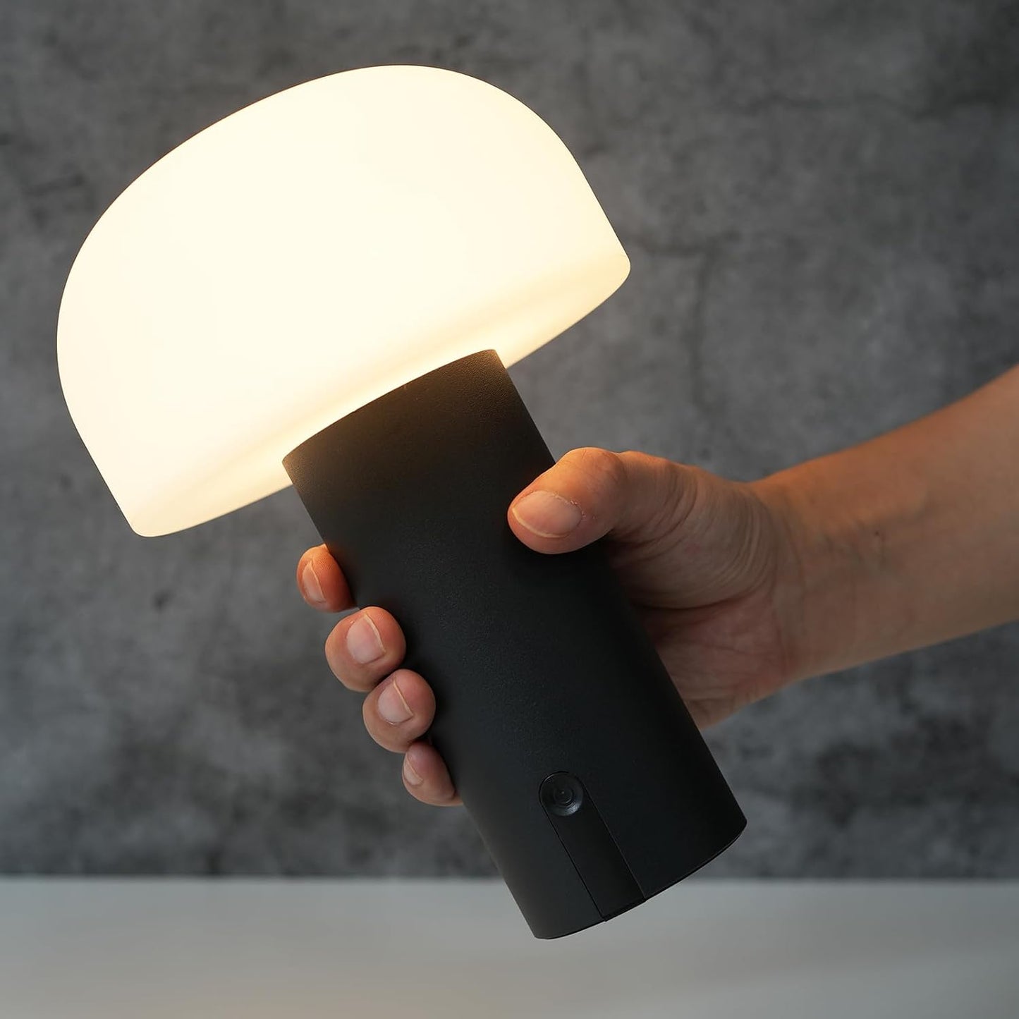 Outdoor Mushroom Table Lamp - Rechargeable and Waterproof Design
