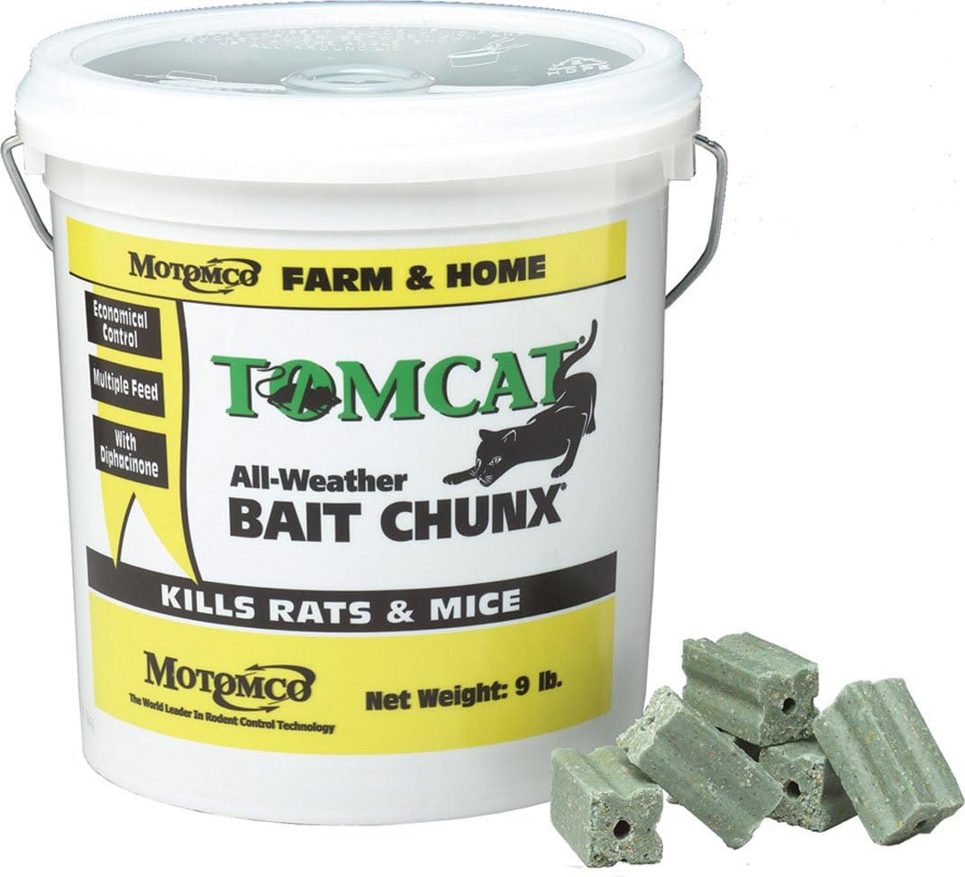 Motomco Tomcat All Weather Bait Chunx for Effective Rodent Control