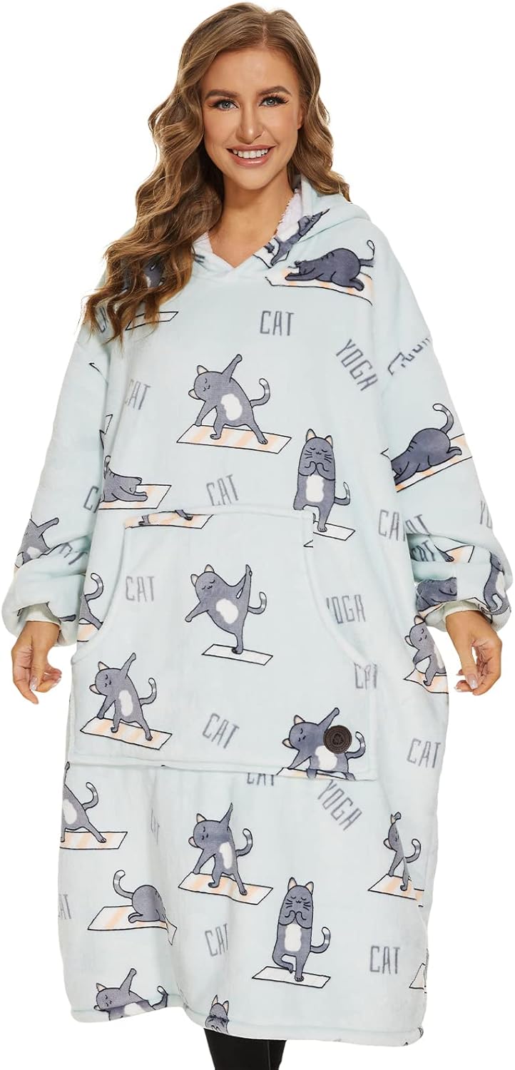 THREE POODLE Wearable Blanket Hoodie for Ultimate Comfort