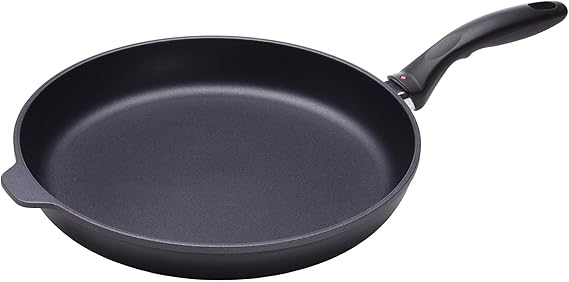 Swiss Diamond 32cm Frying Pan - Nonstick Diamond Coated Skillet
