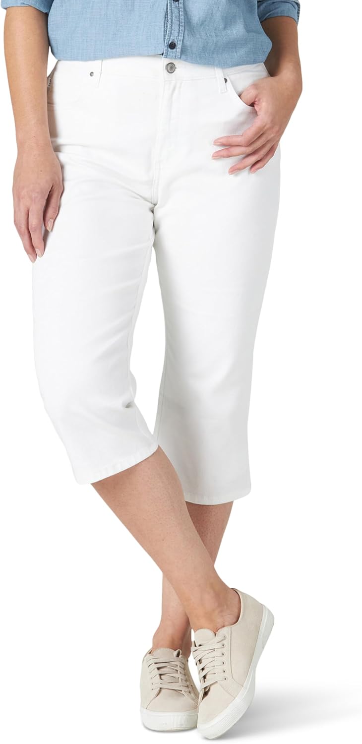 Lee Women's Relaxed Fit Capri Jean for Ultimate Comfort