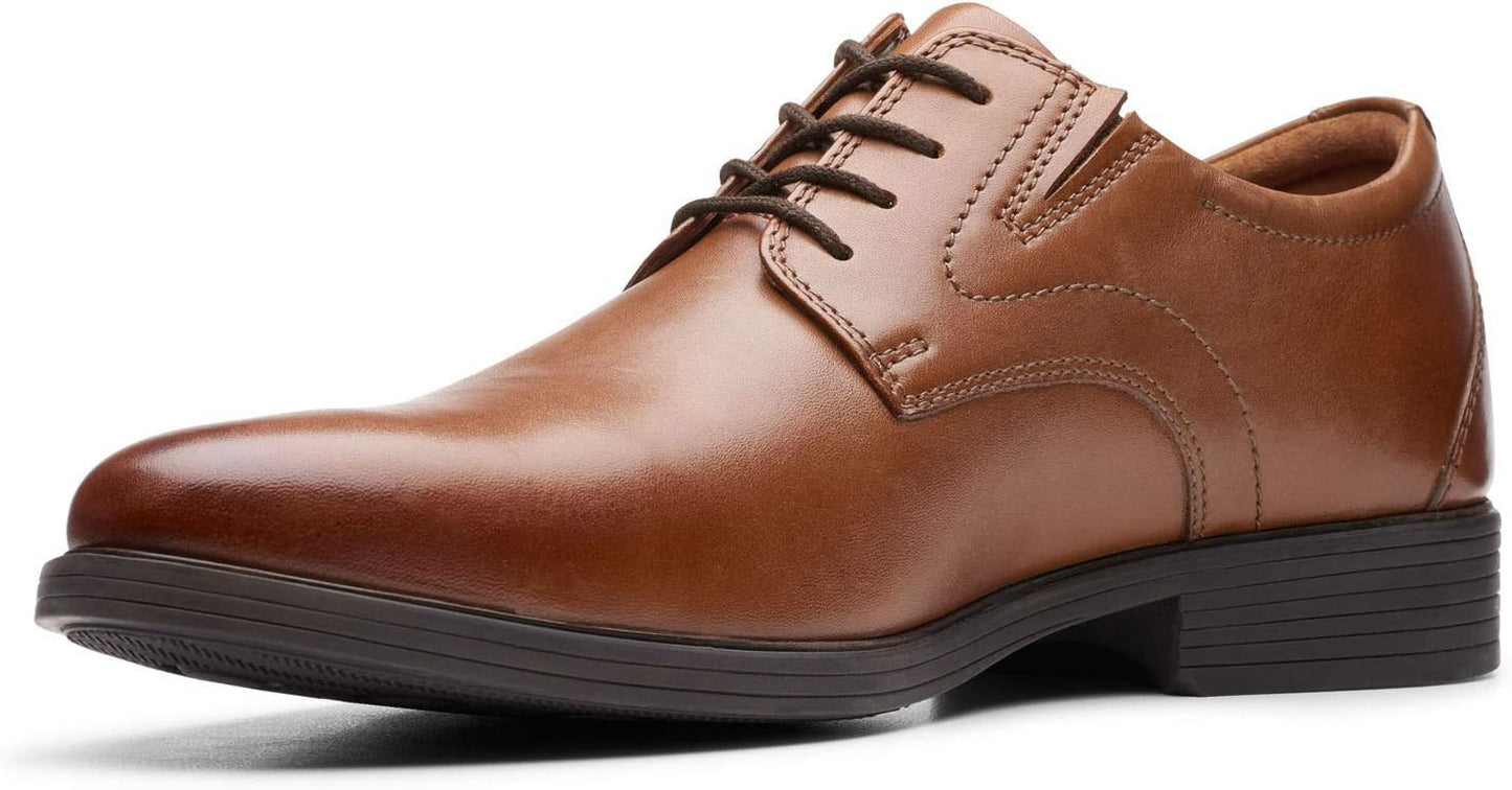 Clarks Men's Whiddon Plain Toe Oxford - Comfortable Dress Shoe