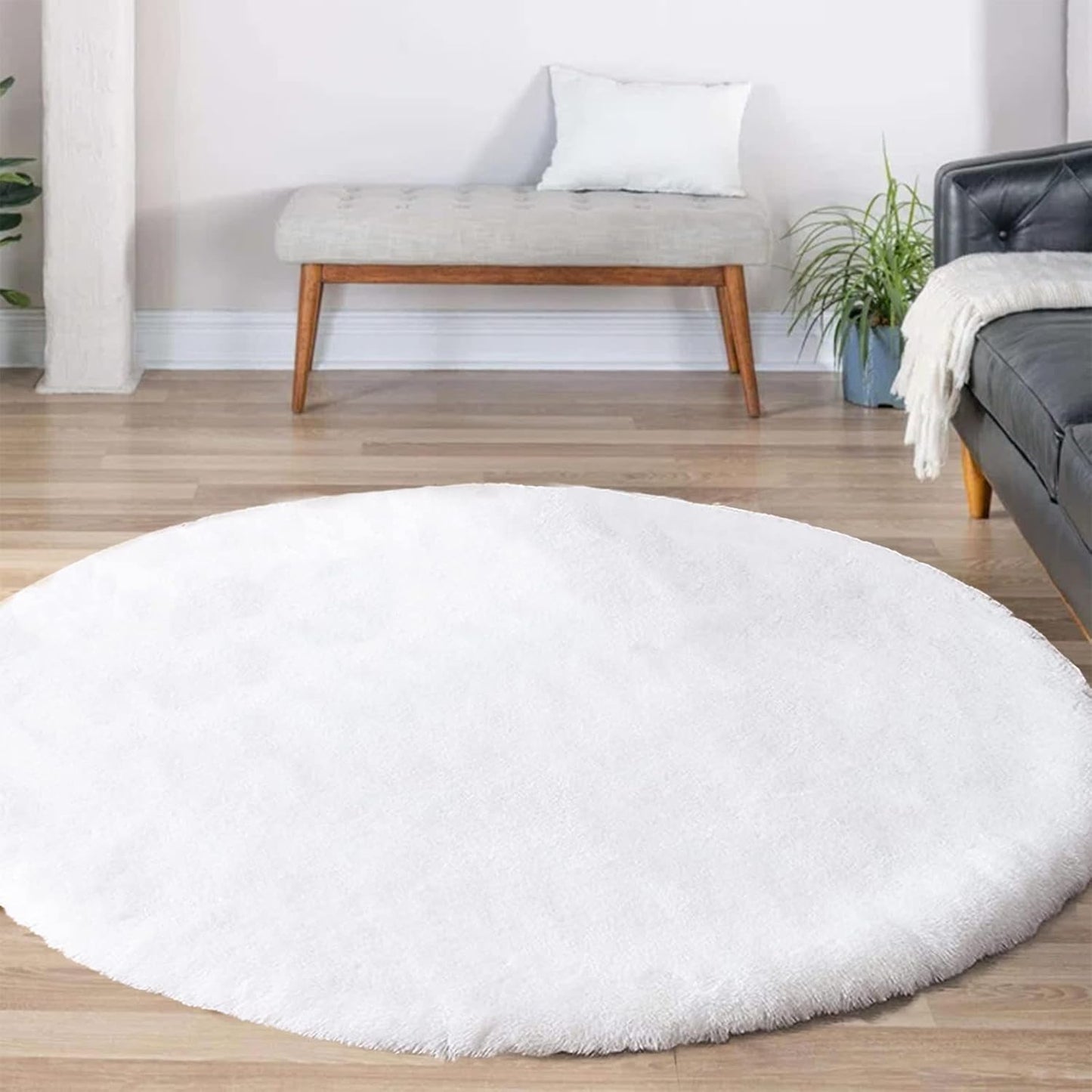 Luxurious 6ft Faux Rabbit Fur Rug for Living Room & Bedroom