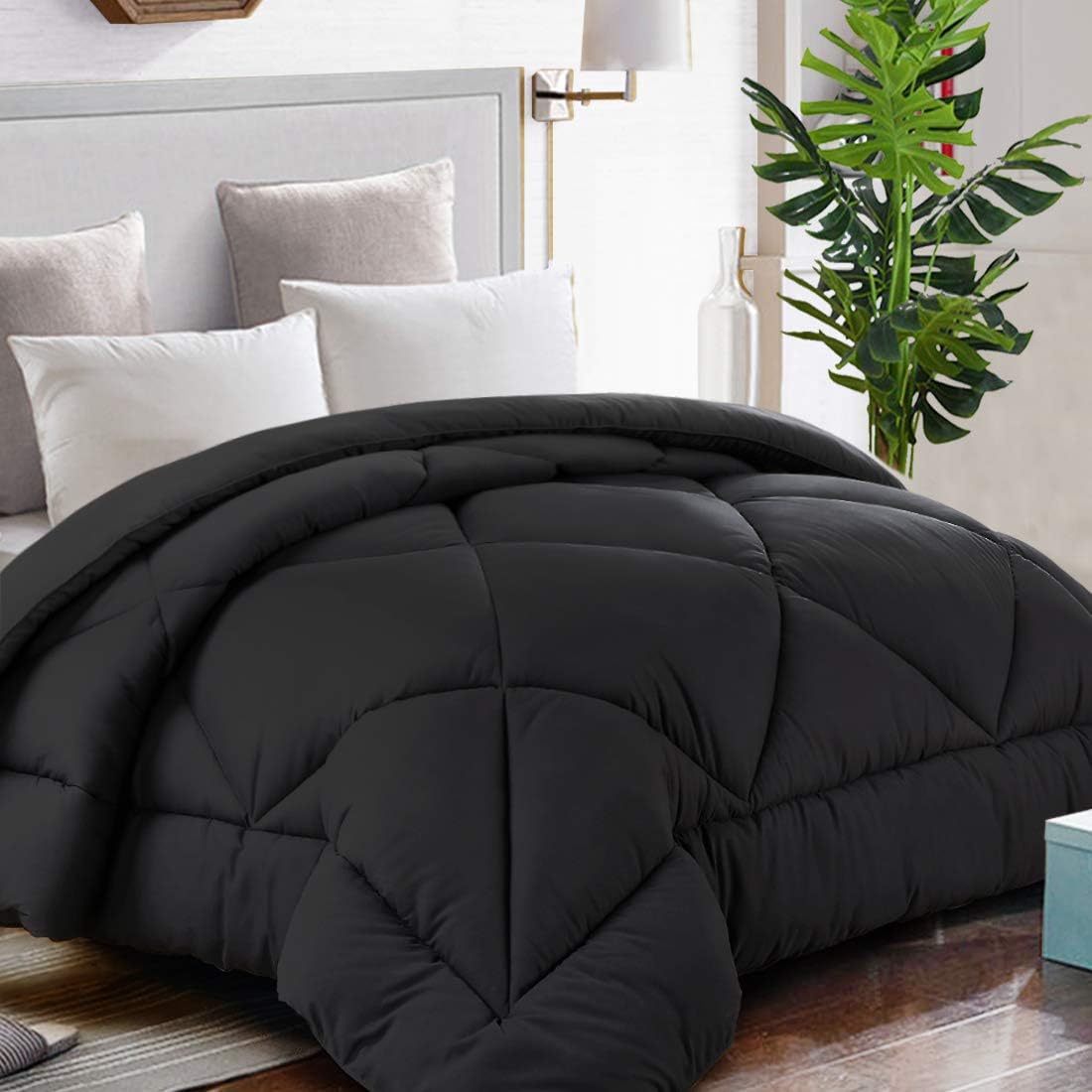 TEKAMON All Season Oversized King Comforter for Luxury Sleep