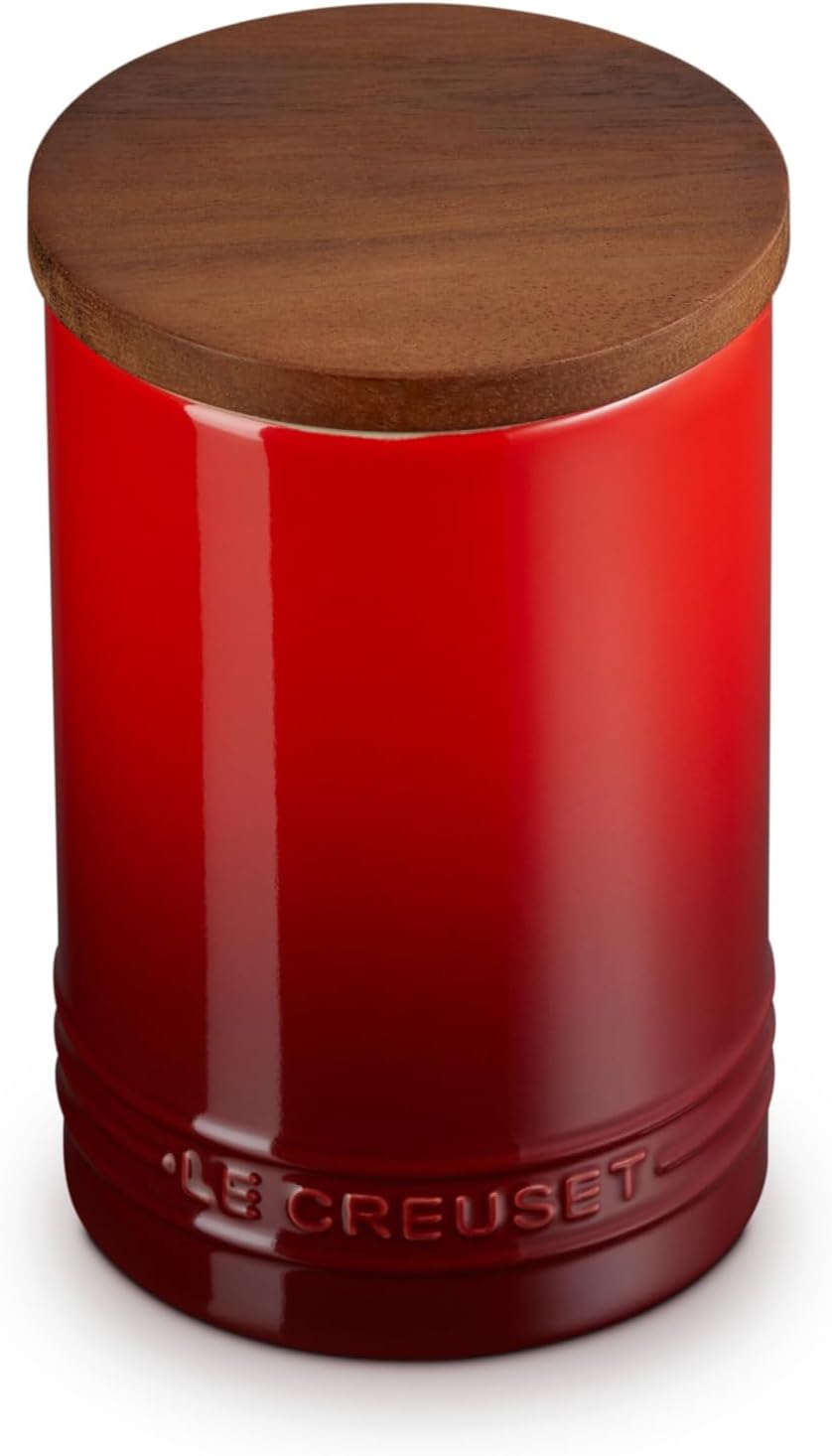 Le Creuset Signature Salt Cellar with Wood Lid for Kitchen Use