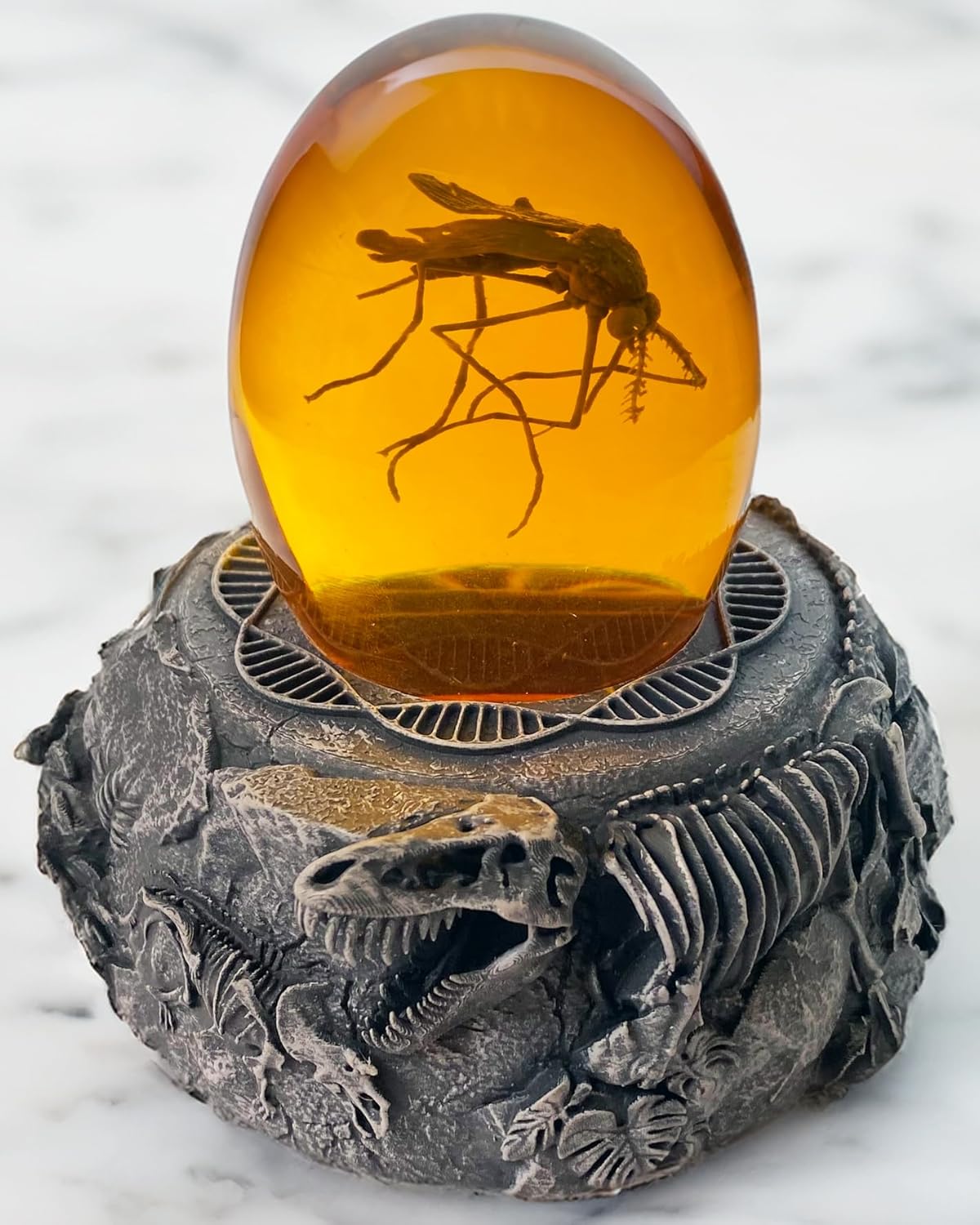 VEOJEIN Mosquito in Amber and Jurassic Base for Collectors