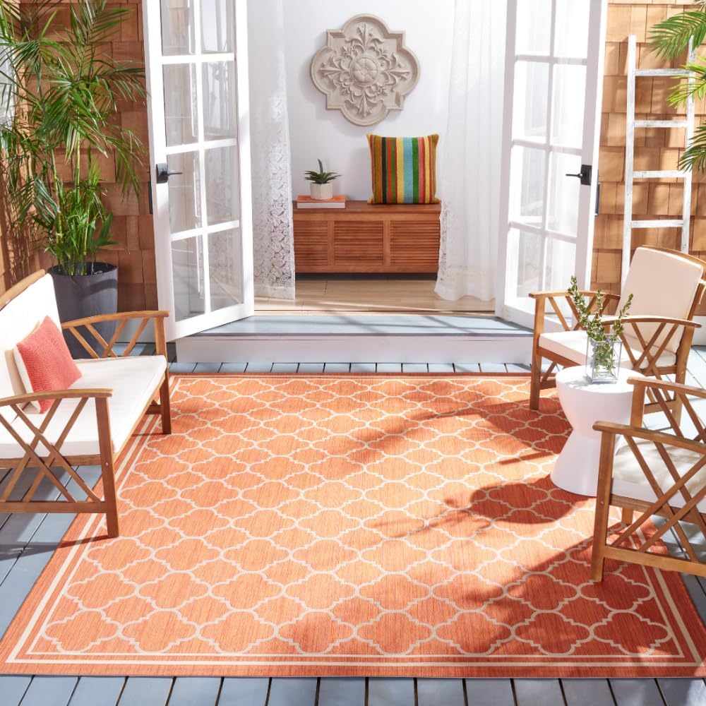 SAFAVIEH Courtyard Collection Area Rug - Stylish & Durable