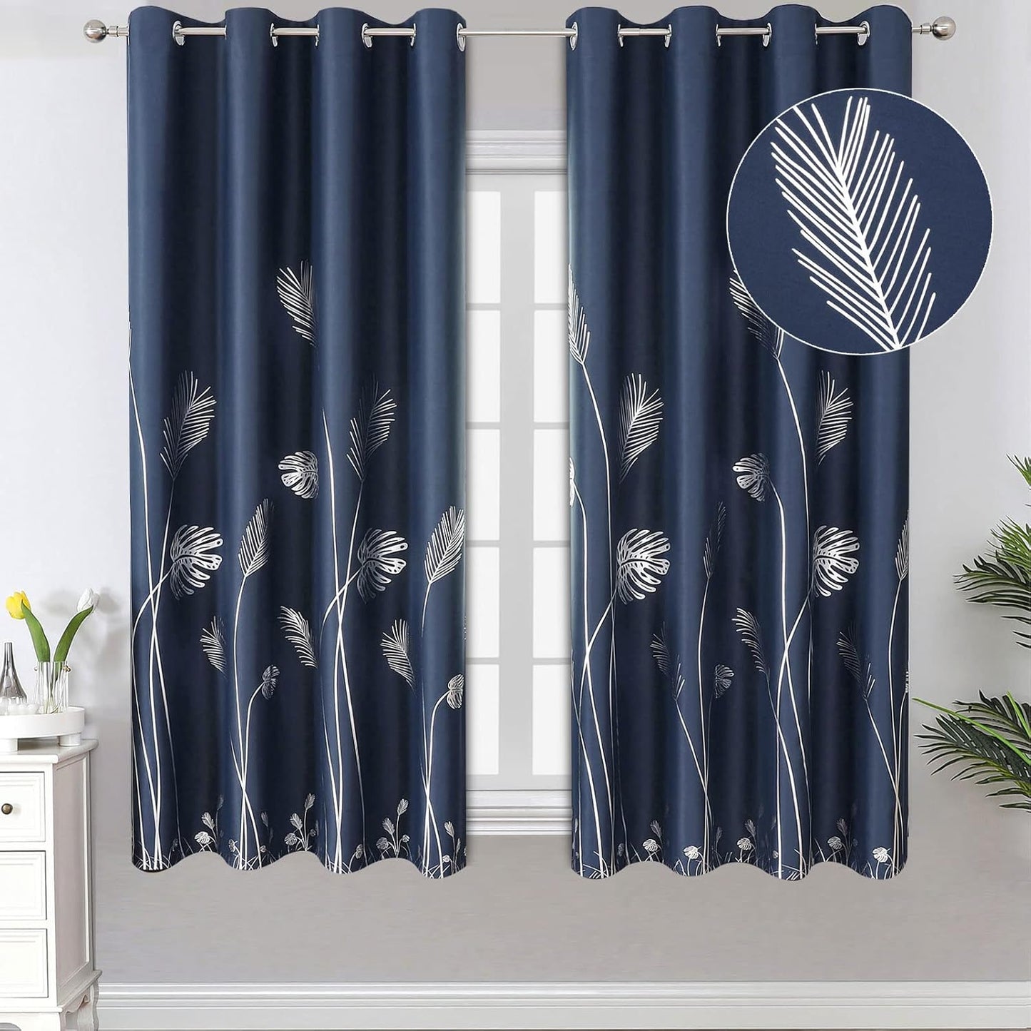 Estelar Textiler Blackout Curtains with Silver Palm Tree Print