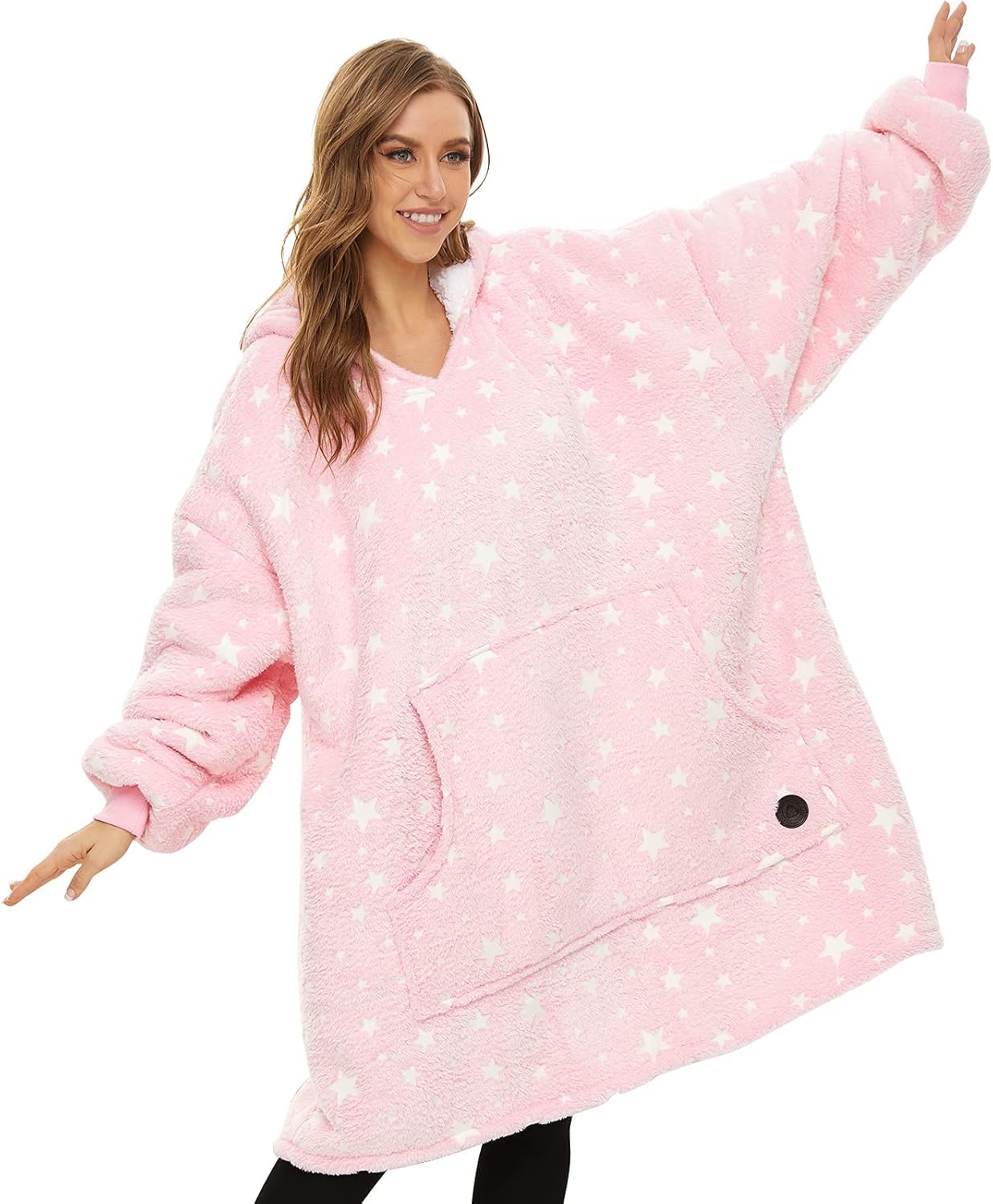 THREE POODLE Wearable Blanket Hoodie for Ultimate Comfort