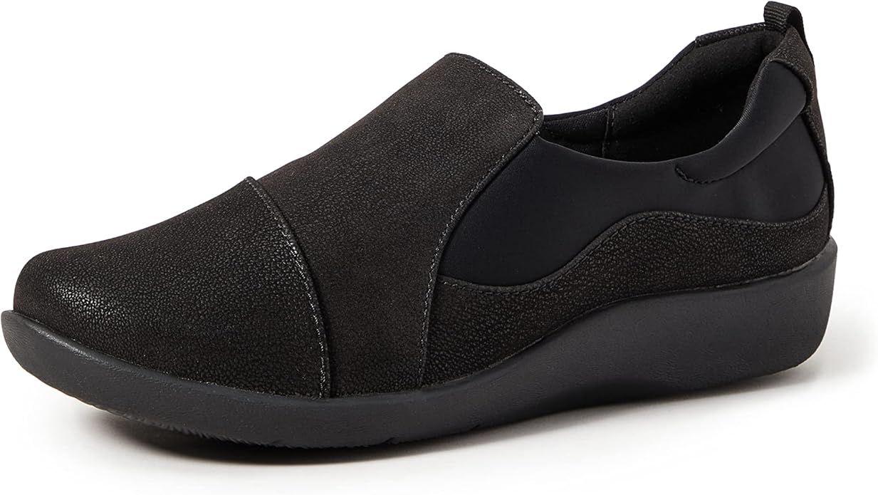 Clarks Women's CloudSteppers Sillian Paz Slip-On Loafer Review
