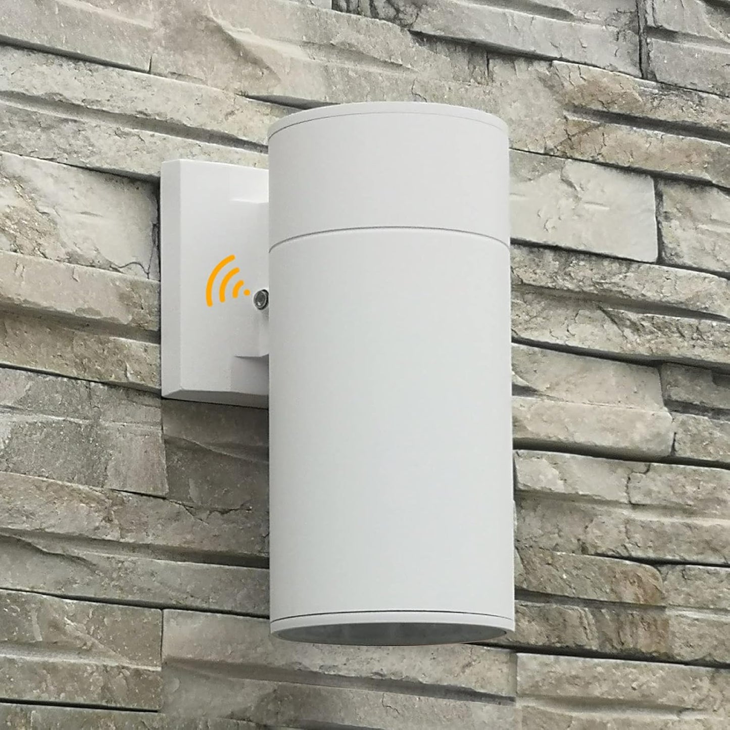 Dusk to Dawn Sensor Outdoor Wall Lamp for Elegant Lighting