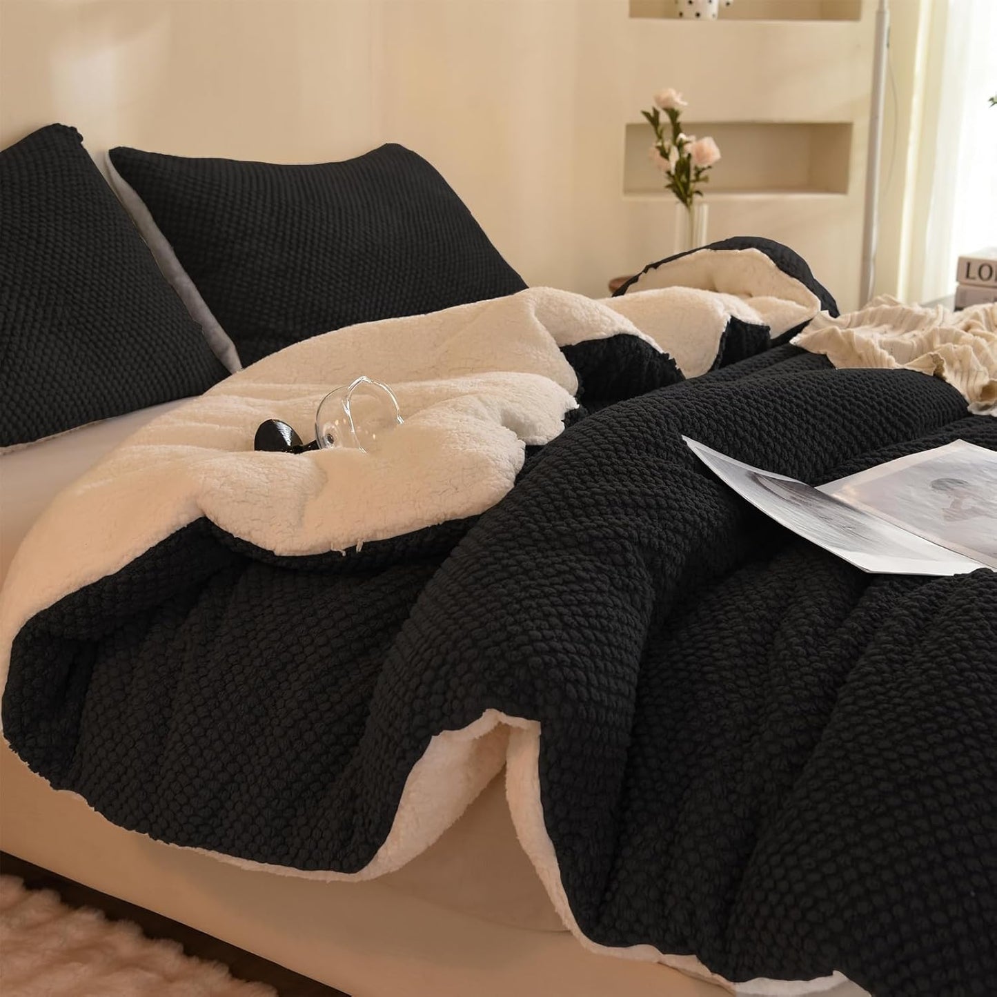 3D Jacquard Design Comforter Set for Cozy Queen Bedding