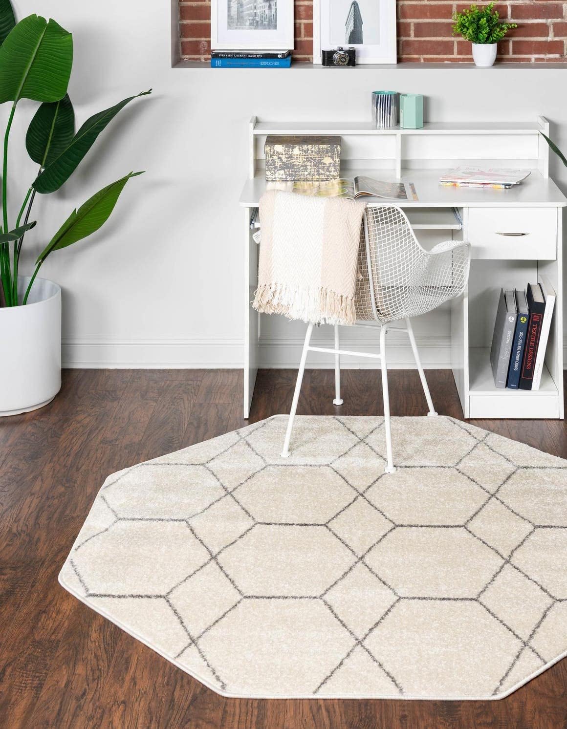 Unique Loom Trellis Frieze Collection Area Rug - Geometric Design