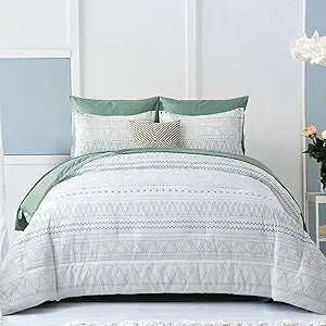 Sage Green Boho Geometric Comforter Set for Queen Beds