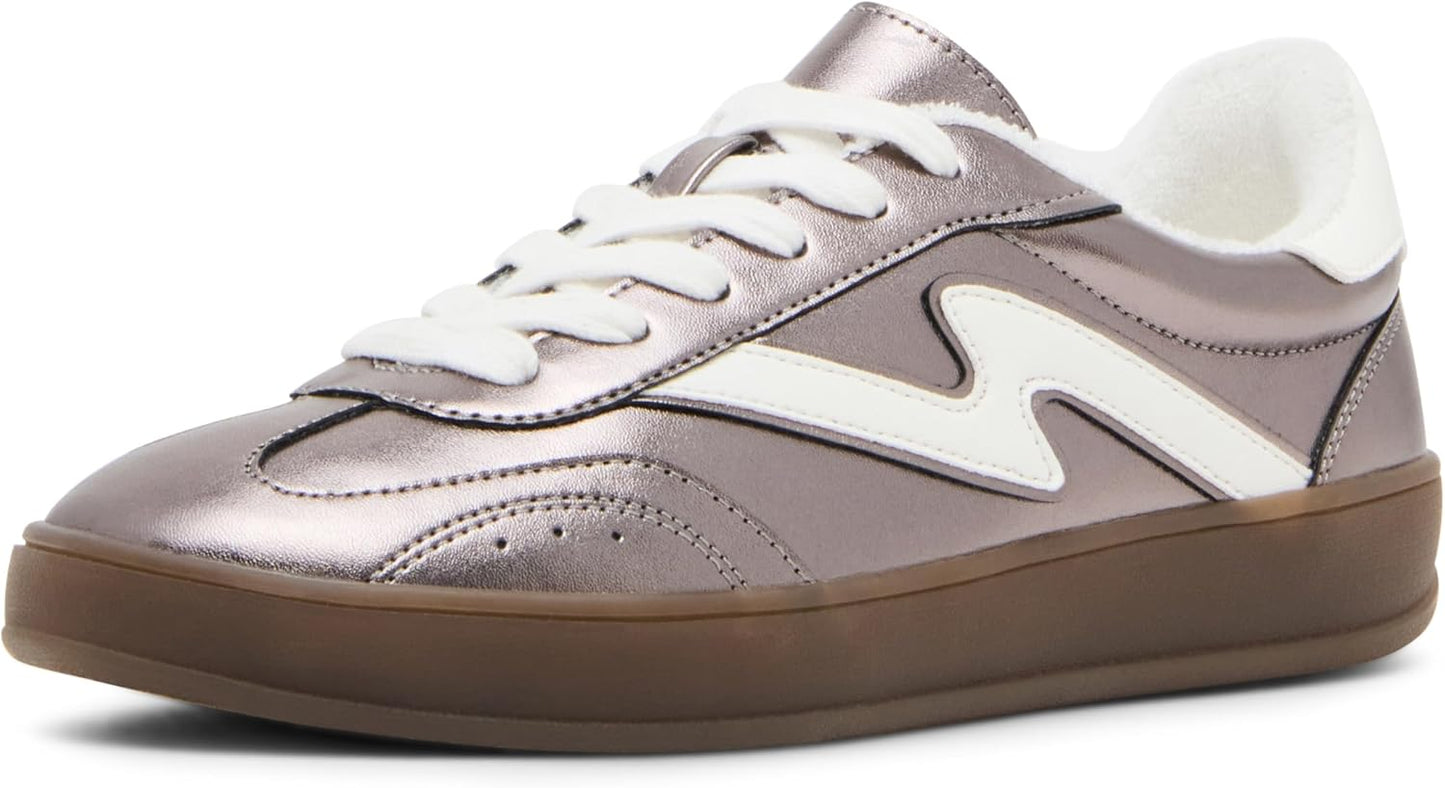 Madden Girl Women's Giia Sneaker: Stylish Comfort for All