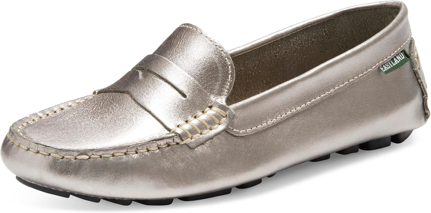 Eastland Womens Patricia: Stylish Leather Upper for Comfort