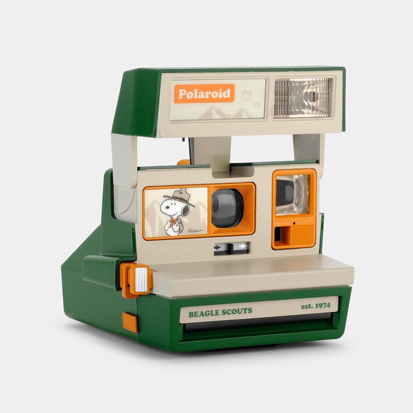 Polaroid Beagle Scouts Instant Camera by Retrospekt