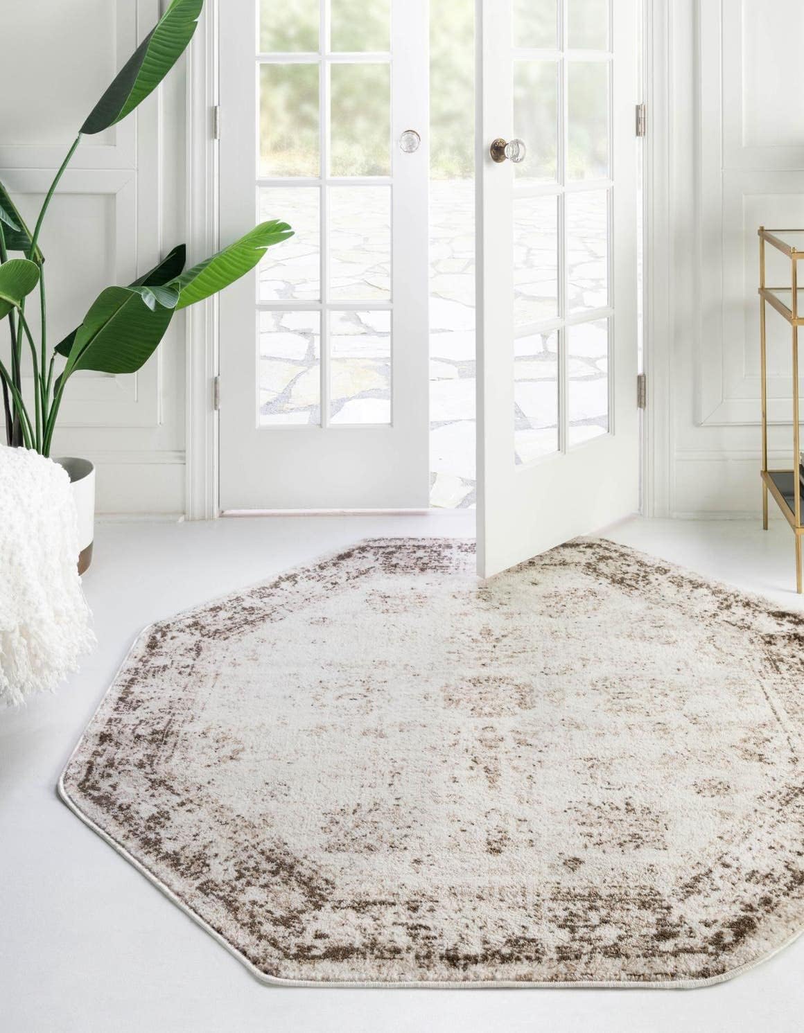 Unique Loom Sofia Collection Area Rug - Elegant Octagon Design