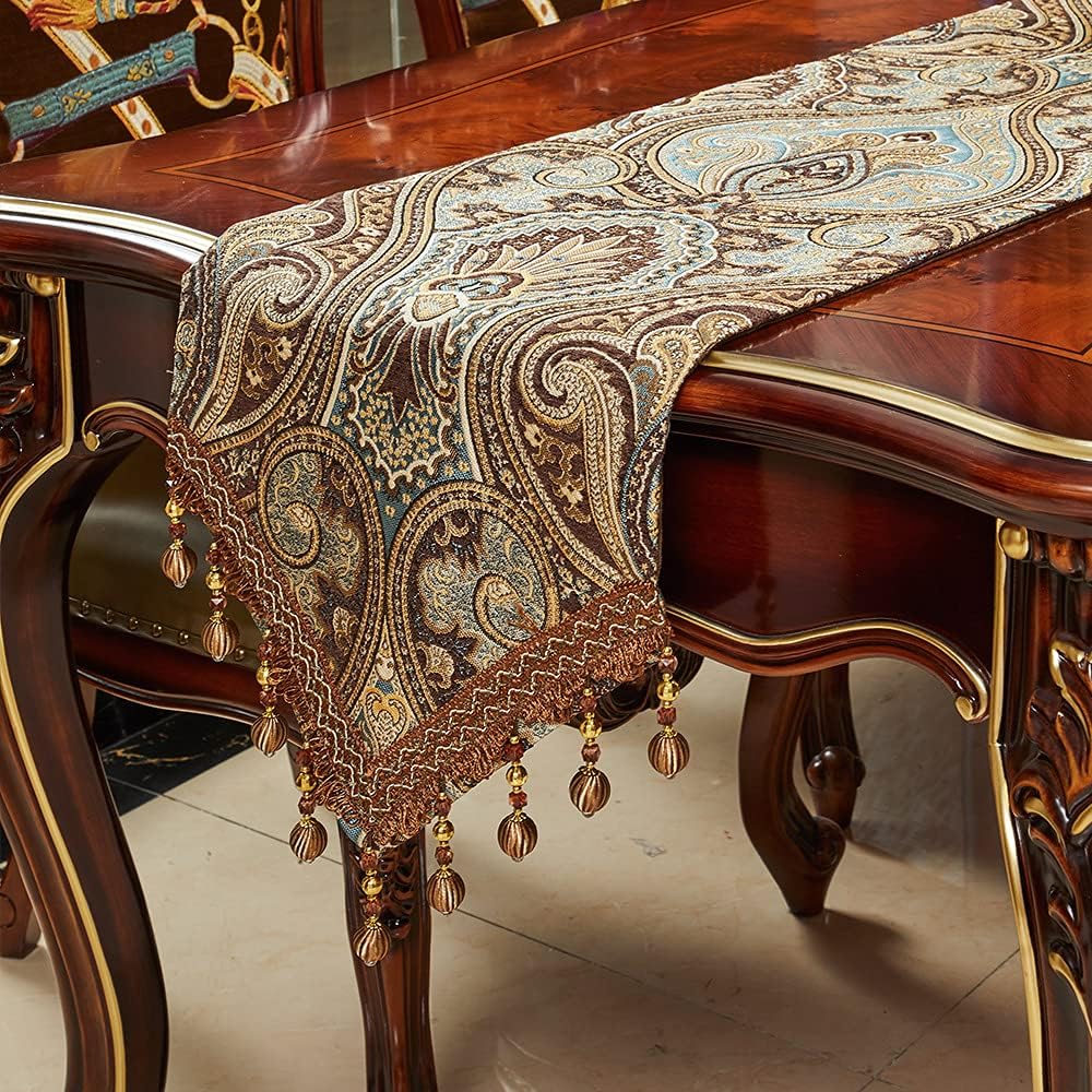 Luxury Vintage Design Table Runner for Elegant Dining Spaces