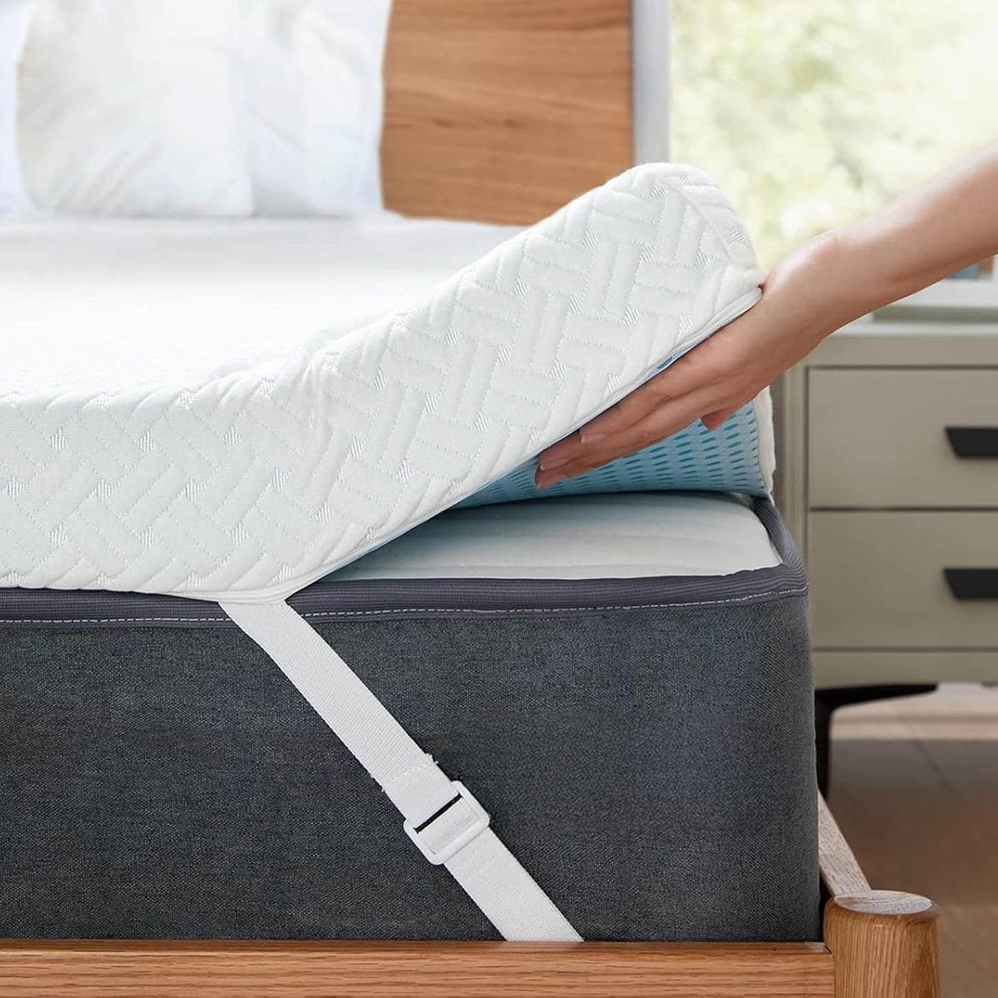 PERLECARE Queen Mattress Topper - 2 Inch Cooling Foam Pad