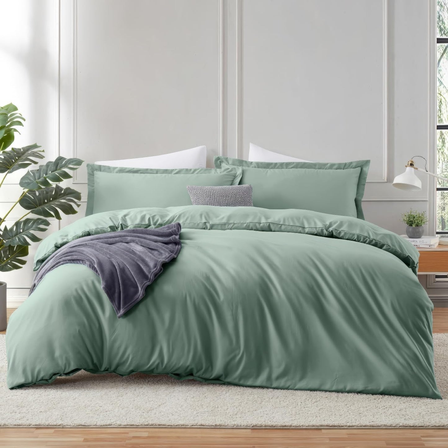 Sage Green Duvet Cover & Fitted Sheet Set for Full Size Beds
