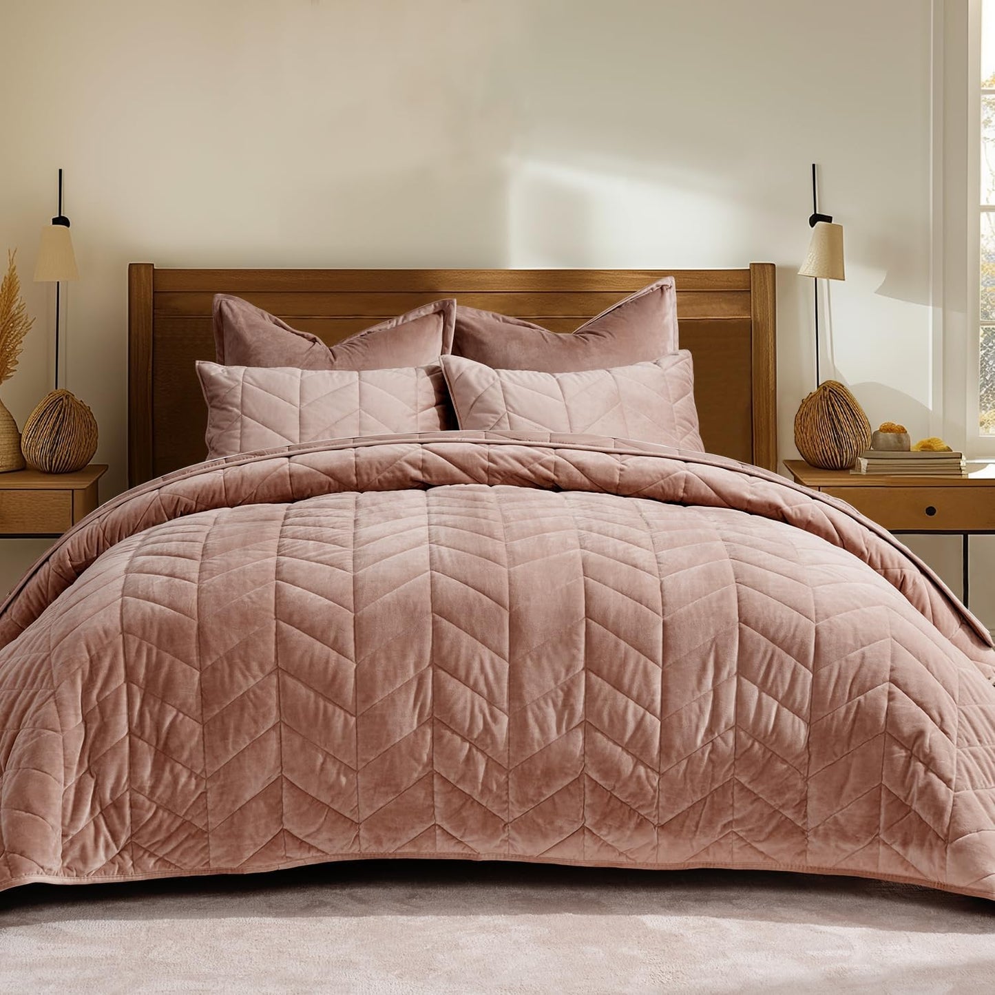 Luxurious Queen Velvet Quilts Set by EVERGRACE for All Seasons