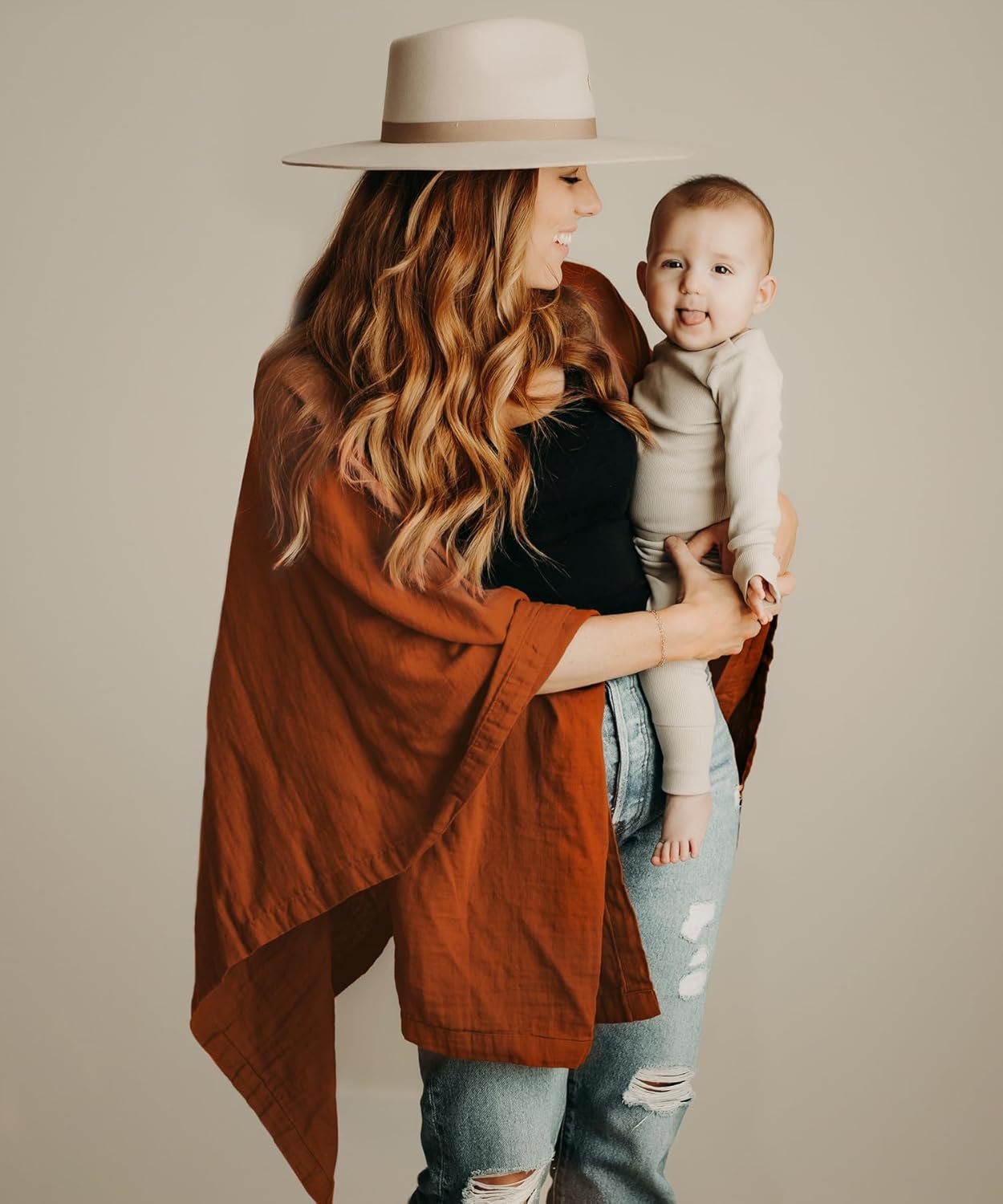 Indi Organic Muslin Nursing Cover for Breastfeeding Moms