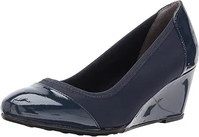 LifeStride Women's Juliana Stretch Wedge Pump for Comfort and Style