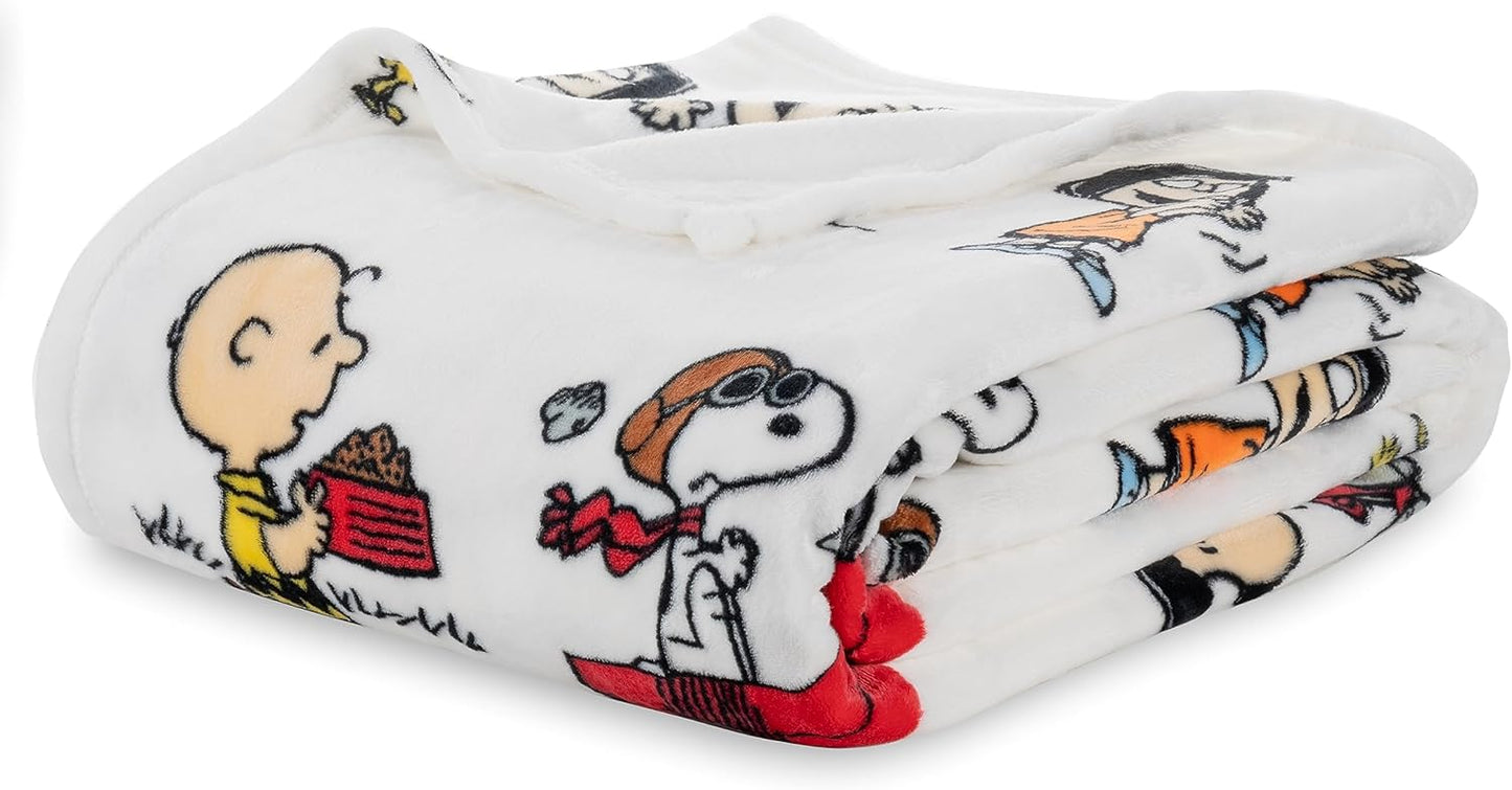 Peanuts VelvetLoft Snoopy Plush Blanket for Cozy Comfort