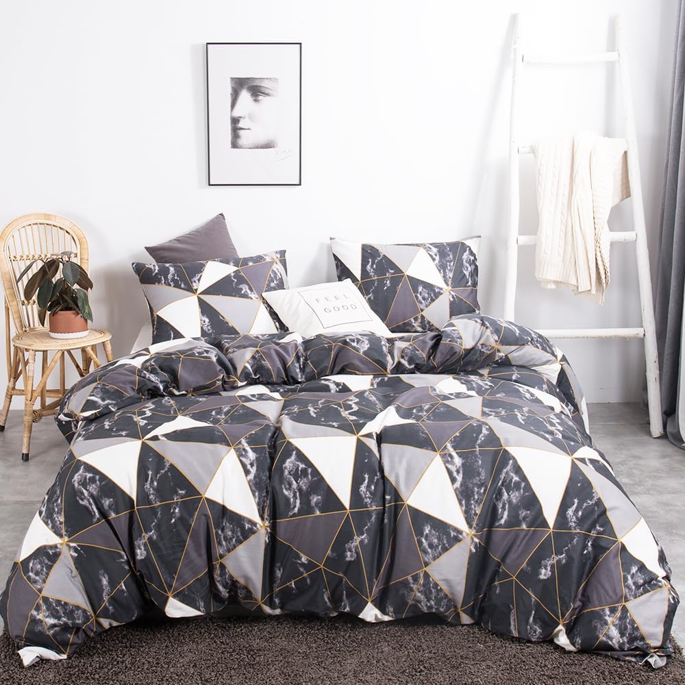 CLOTHKNOW Black Marble Queen Size Comforter Set for Stylish Bedding