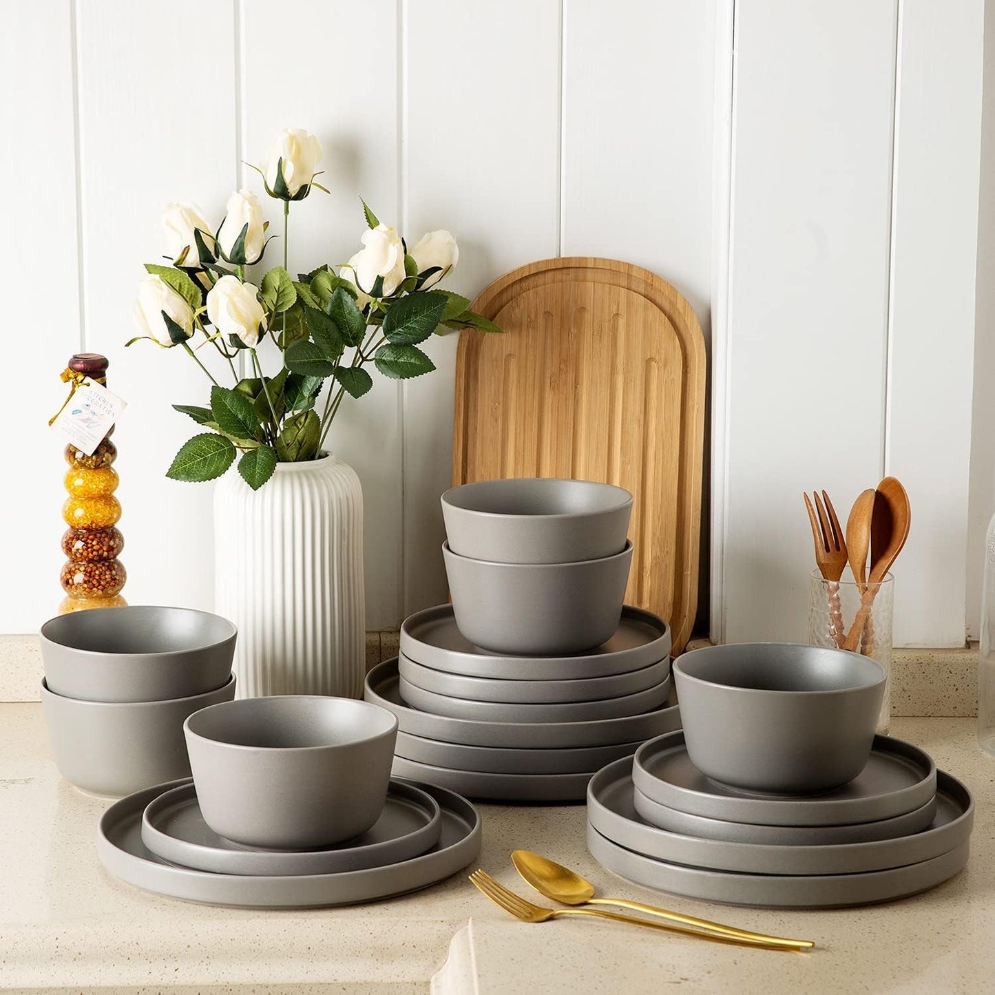 AmorArc Ceramic Dinnerware Set for 4 - Modern Matte Gray Plates